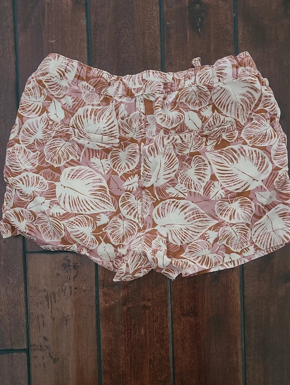 Tahari Linen Women’s Clay Colored Floral Drawstring Shorts Size S